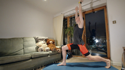 Crescent lunga yoga pose